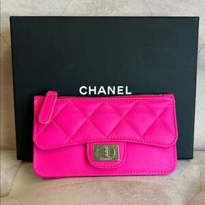 CHANEL Quilted Flap Card Holder